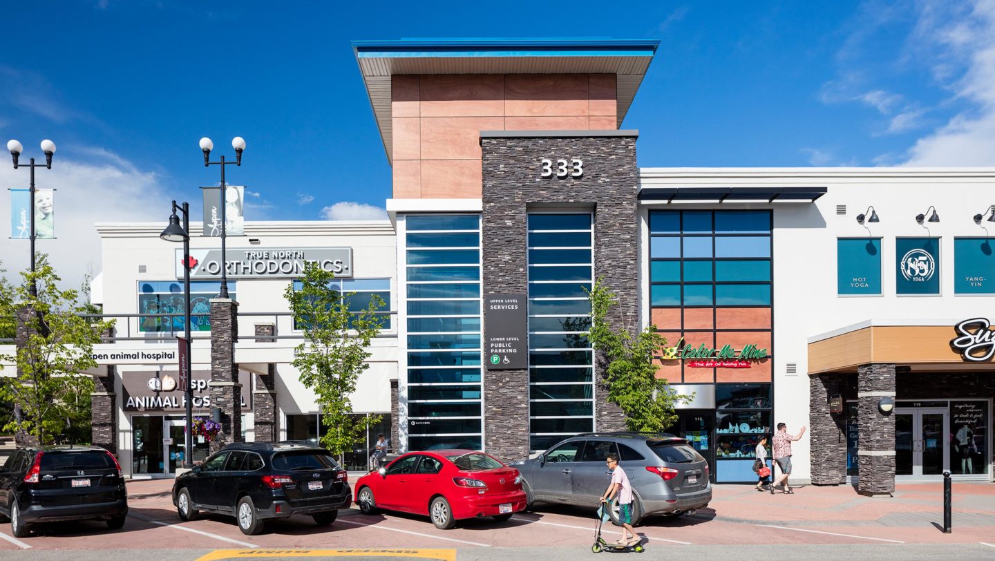 Aspen Landing Shopping Centre Zeidler