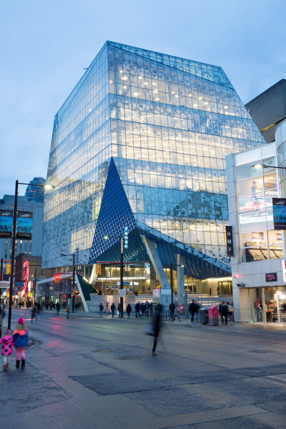 Photo of Student Learning Centre, Ryerson University